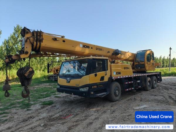 Buy XCMG 25k Used Crane / 1